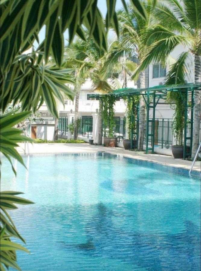Baan Klang Condo Hotel Hua Hin Bagian luar foto