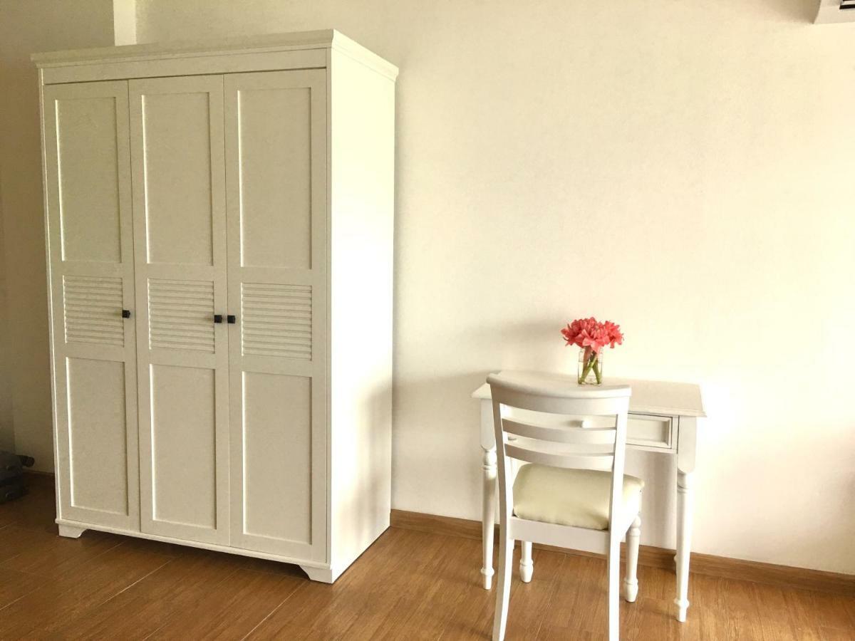 Baan Klang Condo Hotel Hua Hin Bagian luar foto