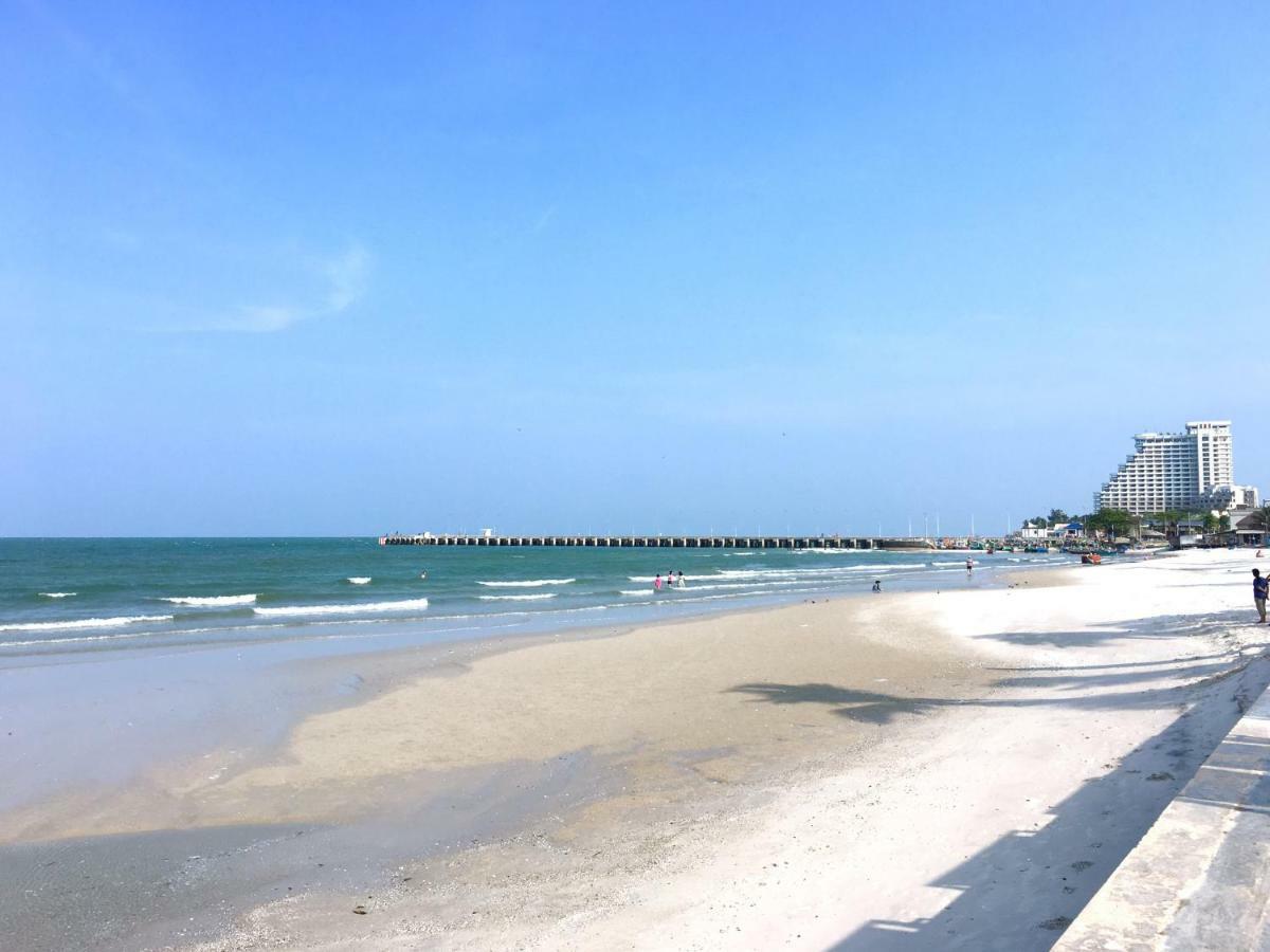 Baan Klang Condo Hotel Hua Hin Bagian luar foto