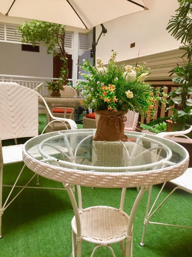 Baan Klang Condo Hotel Hua Hin Bagian luar foto